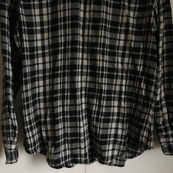 Chaps Ralph Lauren Black and White Plaid Flannel Cotton Button Down Shirt - Picture 5 of 15